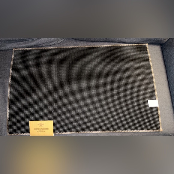 Fall Mickey & Minnie Accent Rug (PLEASE READ DESCRIPTION) - Picture 5 of 6